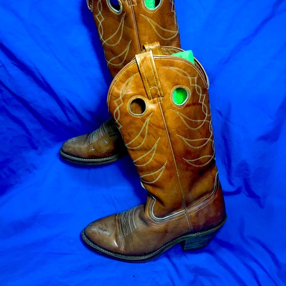 Men’s Cowboy Boots 7D pretty good shape only $24 - Picture 1 of 4